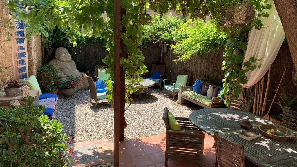 Little Vine Bed and Breakfast Sant Pere De Ribes Εξωτερικό φωτογραφία