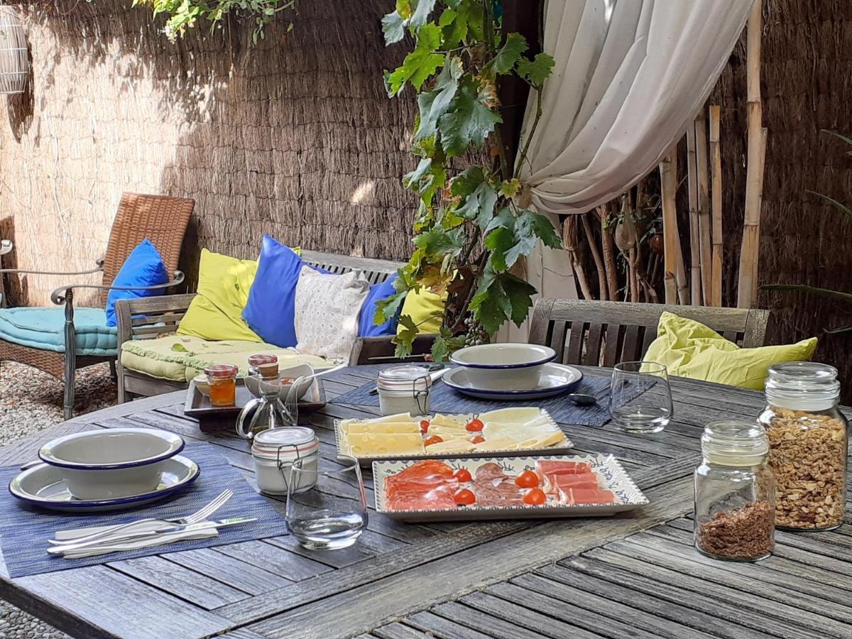 Little Vine Bed and Breakfast Sant Pere De Ribes Εξωτερικό φωτογραφία