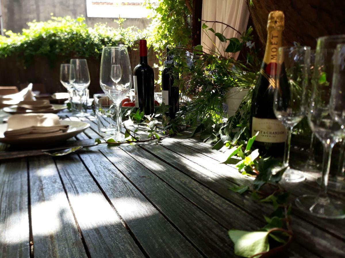 Little Vine Bed and Breakfast Sant Pere De Ribes Εξωτερικό φωτογραφία